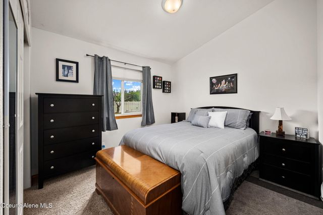 1960 N Palisades DR, Post Falls, ID 83854