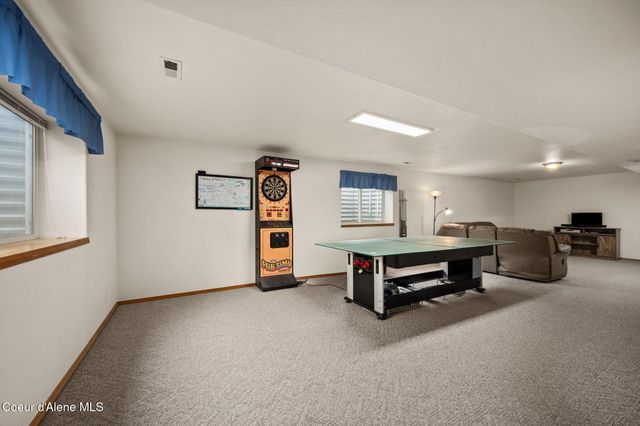 1960 N Palisades DR, Post Falls, ID 83854