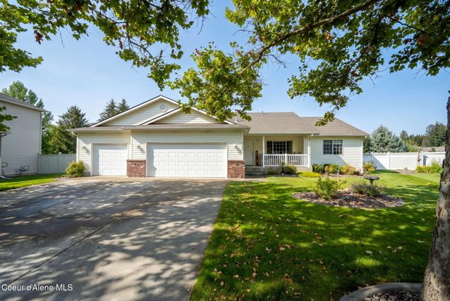1960 N Palisades DR, Post Falls, ID 83854