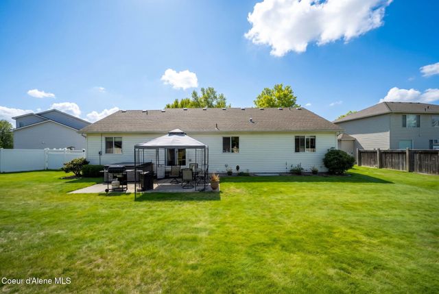 1960 N Palisades DR, Post Falls, ID 83854