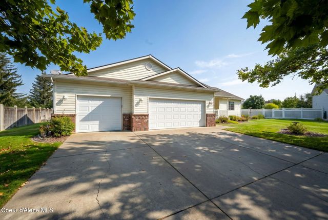 1960 N Palisades DR, Post Falls, ID 83854