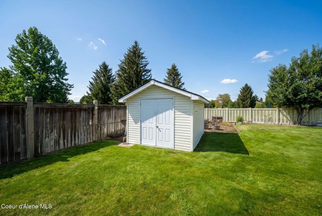 1960 N Palisades DR, Post Falls, ID 83854