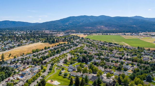 1960 N Palisades DR, Post Falls, ID 83854