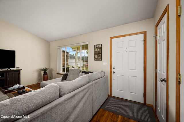 1960 N Palisades DR, Post Falls, ID 83854