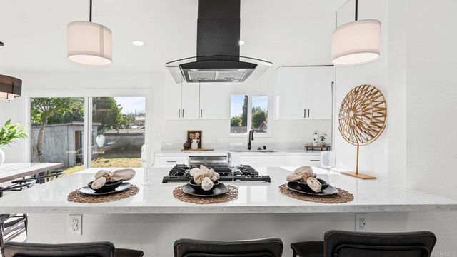 1636 Folkestone Street, Spring Valley, CA 91977