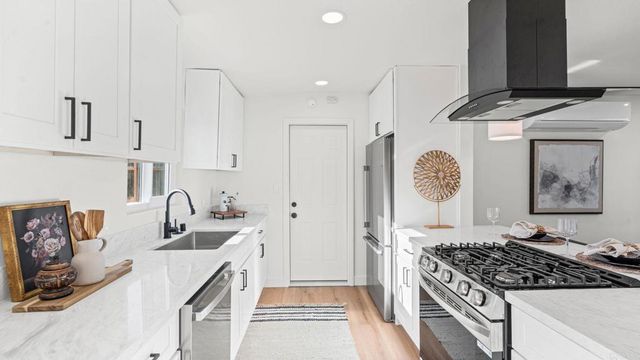 1636 Folkestone Street, Spring Valley, CA 91977