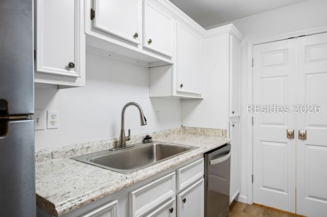 50 Pebble Beach Cv Apt J115, Bluffton, SC 29910