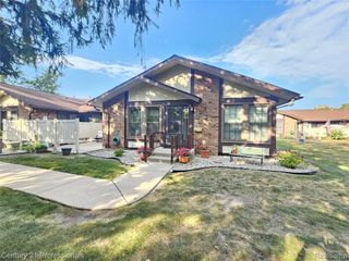 40526 Newport Drive, Plymouth, MI 48170