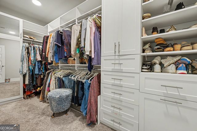 5171 Glen Forrest Drive, Flowery Branch, GA 30542