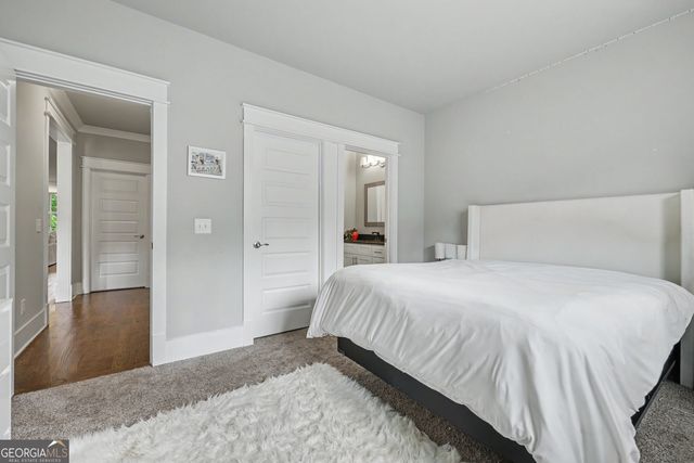 5171 Glen Forrest Drive, Flowery Branch, GA 30542