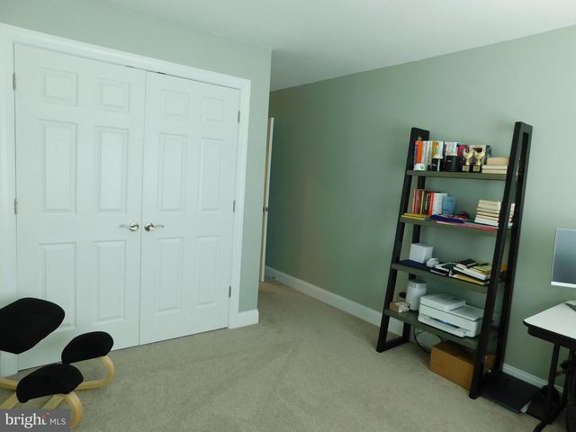 16740 RIVER VIEW CIR, Bristol, PA 19007