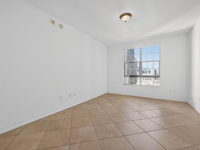 701 S Olive Avenue 1027, West Palm Beach, FL 33401