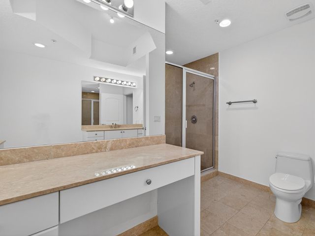 701 S Olive Avenue 1027, West Palm Beach, FL 33401