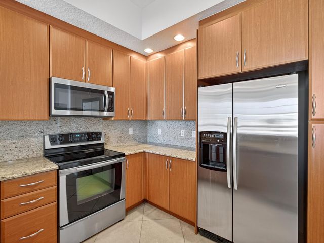 701 S Olive Avenue 1027, West Palm Beach, FL 33401