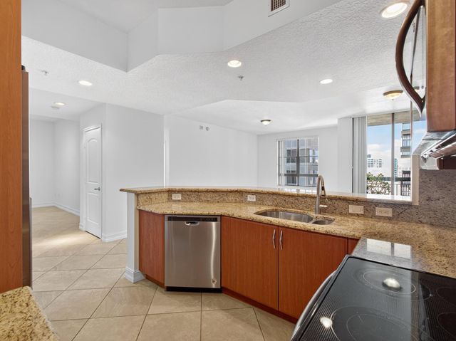 701 S Olive Avenue 1027, West Palm Beach, FL 33401