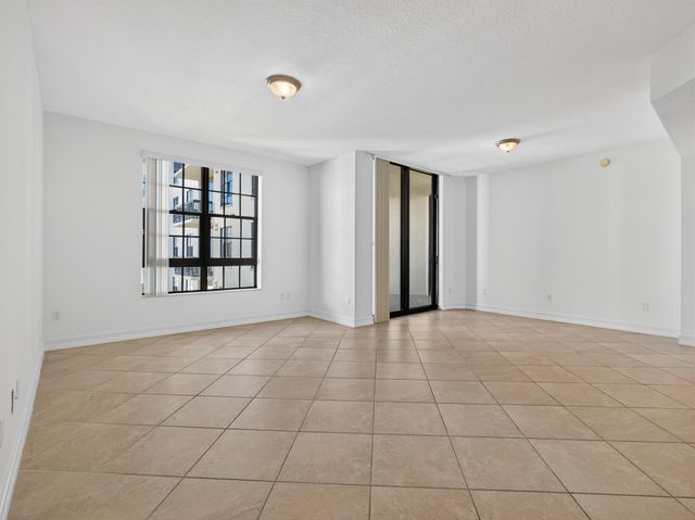701 S Olive Avenue 1027, West Palm Beach, FL 33401