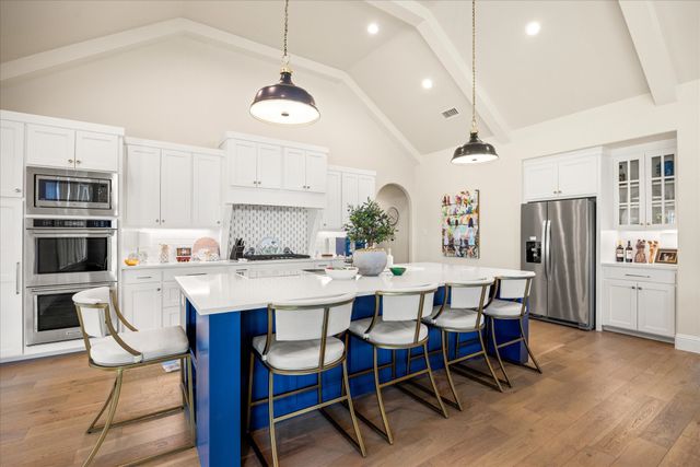 2703 Village Road, Granbury, TX 76049