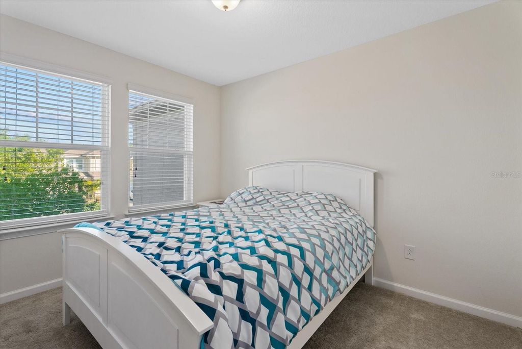 Image 25 of property listing at 11828 MEADOWGATE PLACE, Bradenton, FL 34211