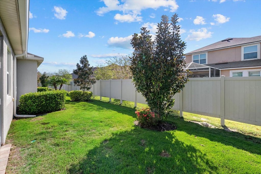 Image 31 of property listing at 11828 MEADOWGATE PLACE, Bradenton, FL 34211