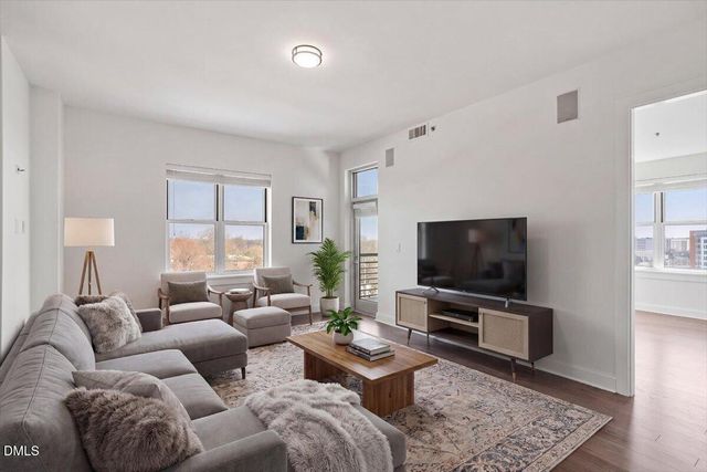 618 N Boylan Avenue 924, Raleigh, NC 27603