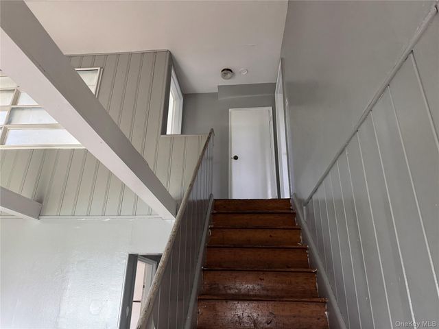 41 Princeton Street, Bay Shore, NY 11706