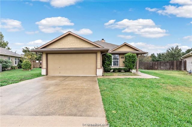 3903 Crown Ridge Court