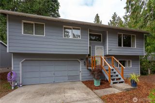 7884 Guemes Avenue, Clinton, WA 98236