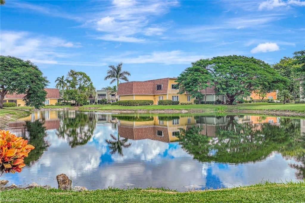 15 Bob O Link CT # 15B, Naples, FL 34105