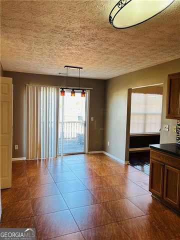 7607 Broadhurst Drive, Riverdale, GA 30296