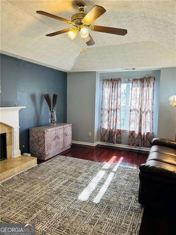 7607 Broadhurst Drive, Riverdale, GA 30296