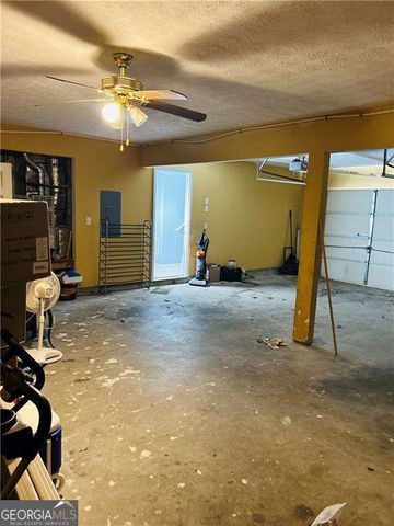 7607 Broadhurst Drive, Riverdale, GA 30296