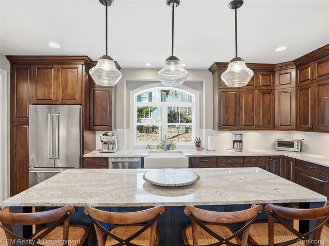 409 Hill Street, Northville, MI 48167