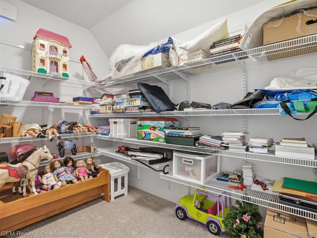 409 Hill Street, Northville, MI 48167