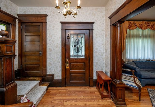 540 Park Rd, Ambridge, PA 15003