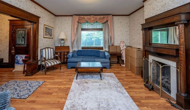 540 Park Rd, Ambridge, PA 15003