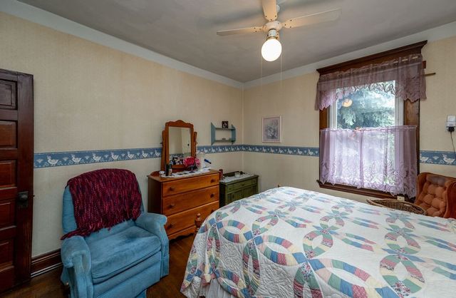 540 Park Rd, Ambridge, PA 15003