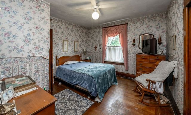 540 Park Rd, Ambridge, PA 15003