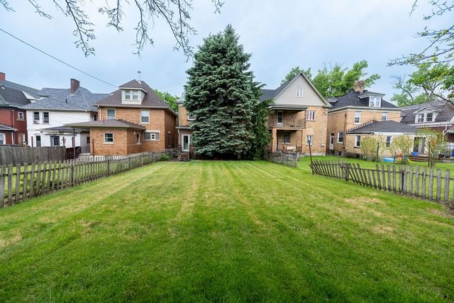 540 Park Rd, Ambridge, PA 15003