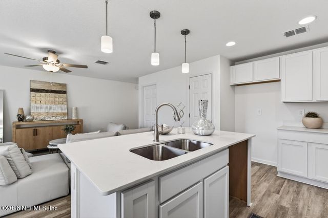 8063 OSTEEN Street, Jacksonville, FL 32210