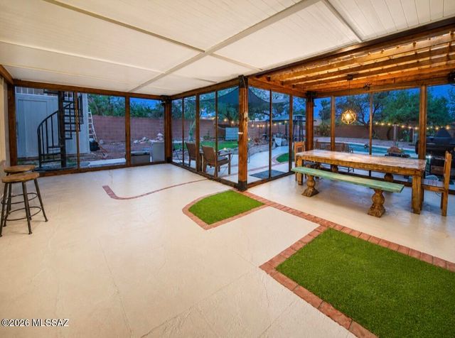 3500 E Nugget Canyon Place, Tucson, AZ 85718