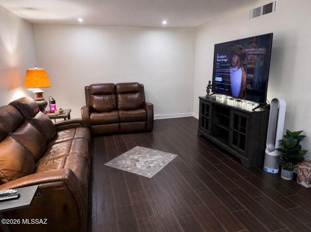 3500 E Nugget Canyon Place, Tucson, AZ 85718