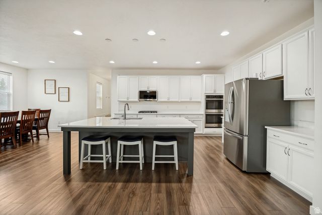 6076 S 4400 W, Hooper, UT 84315