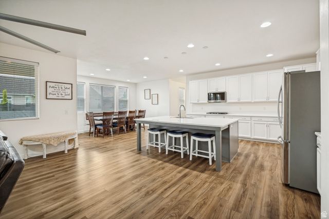 6076 S 4400 W, Hooper, UT 84315