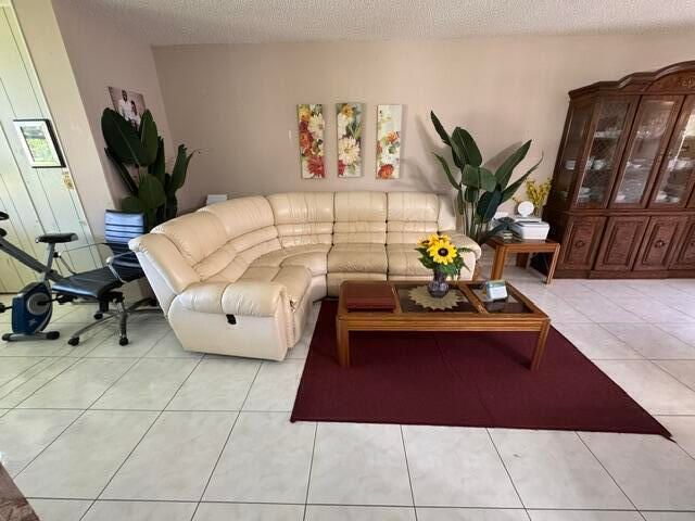 950 NW 80TH Avenue 201, Margate, FL 33063
