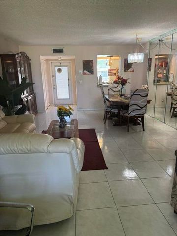 950 NW 80TH Avenue 201, Margate, FL 33063