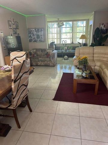 950 NW 80TH Avenue 201, Margate, FL 33063