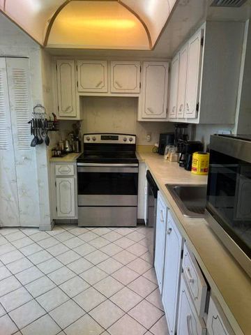950 NW 80TH Avenue 201, Margate, FL 33063