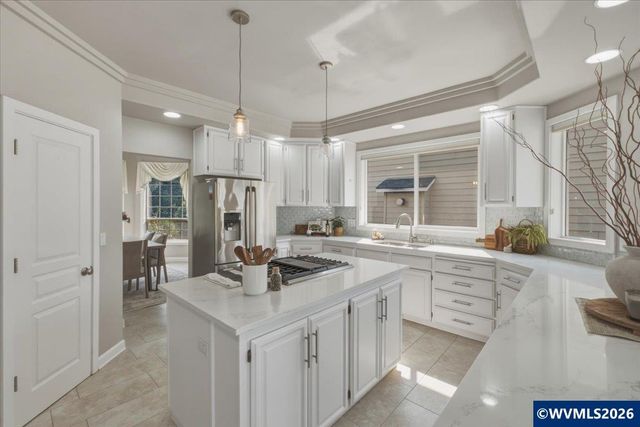 2745 Upper Breckenridge Lp NW, Salem, OR 97304