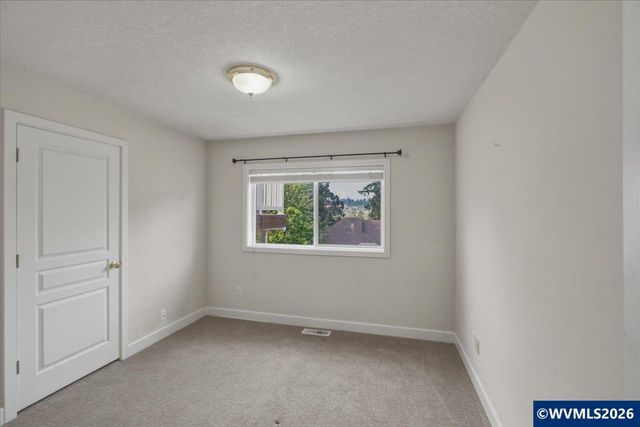 2745 Upper Breckenridge Lp NW, Salem, OR 97304