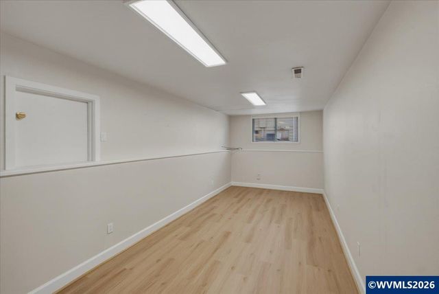 2745 Upper Breckenridge Lp NW, Salem, OR 97304